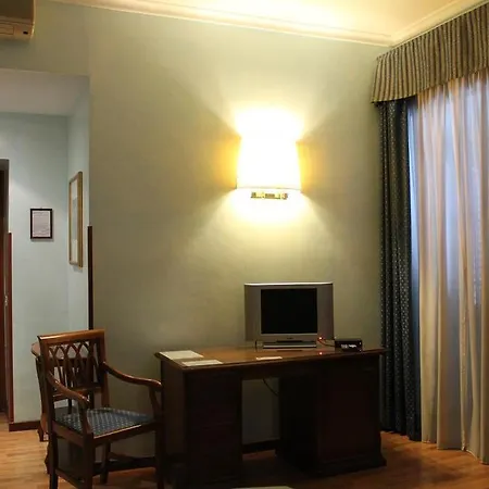 Otel Fiori Roma