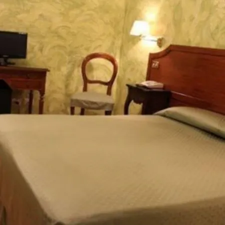 Fiori Otel Roma