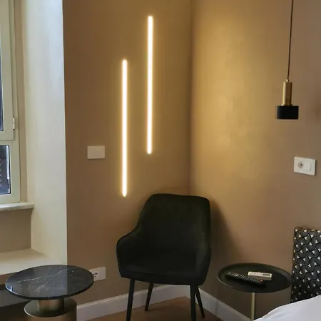 フィオリ 2* ローマ