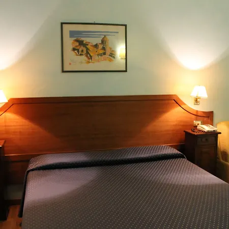 ホテル フィオリ