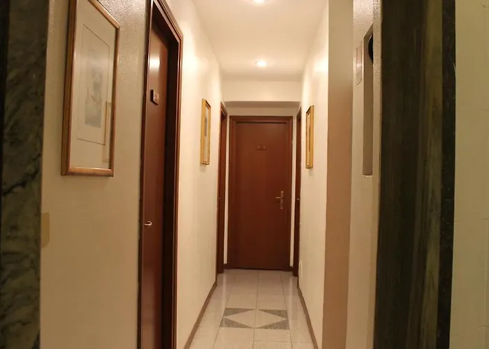 费欧瑞酒店 酒店