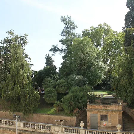 Fiori Ξενοδοχείο