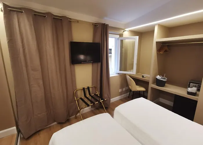 Fiori Ξενοδοχείο