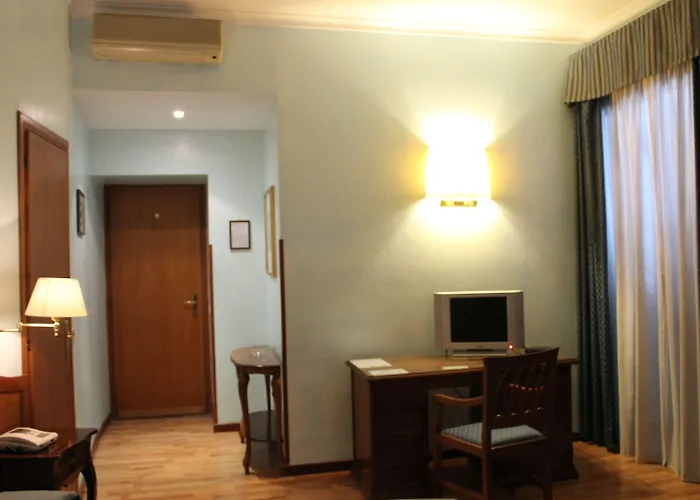 Fiori Ξενοδοχείο 2*