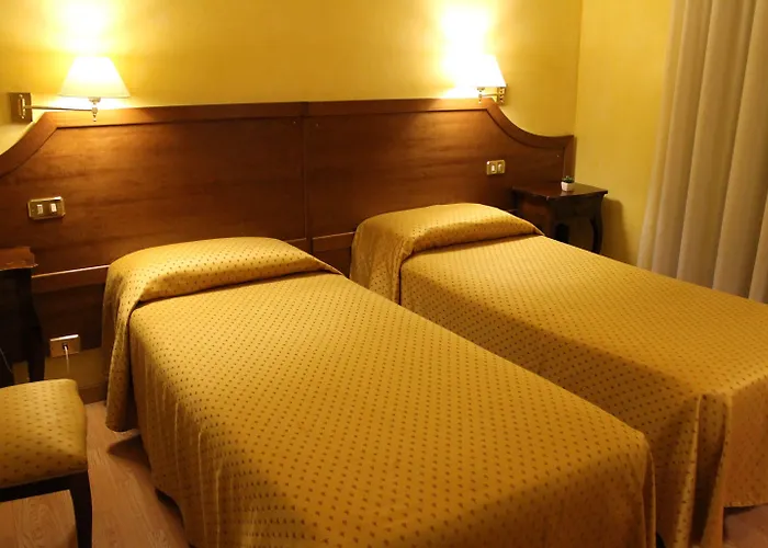 Fiori Ξενοδοχείο 2*