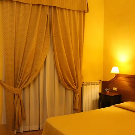 Fiori Hotel